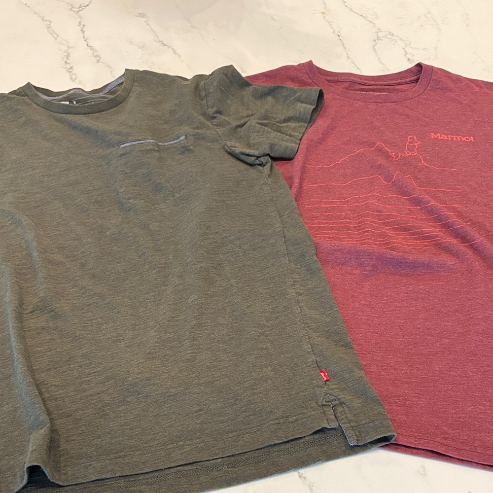 Marmot and Levi Men's Olive and Maroon Short Sleeve Tees - Picture 2 of 8